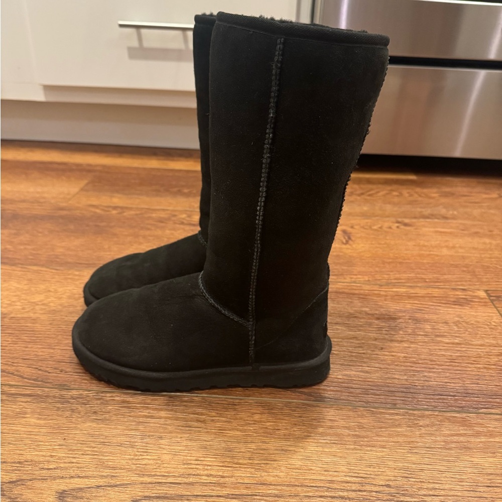 UGG Women's Classic Tall Black Winter Boots - Picture 9 of 15
